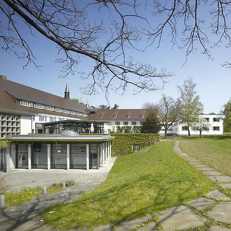 Tagungszentrum Evangelische Akademie Bad Boll Ngoại thất bức ảnh